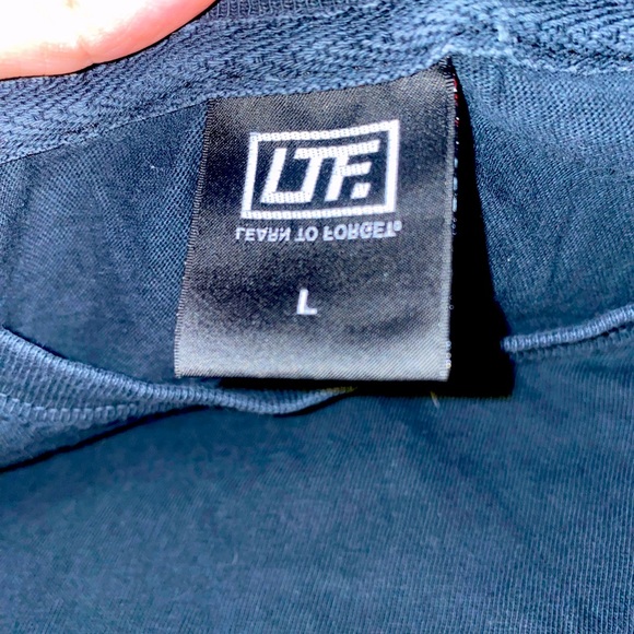 Learn To Forget Unisex Grunge Tee Bought From Dolls Kill - Picture 3 of 3